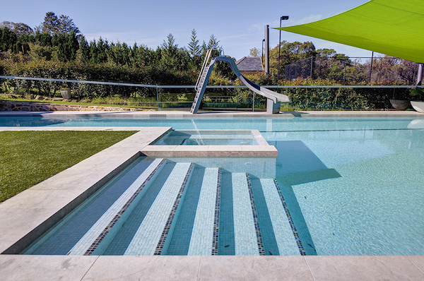 Volet immerg pour piscine le-de-France